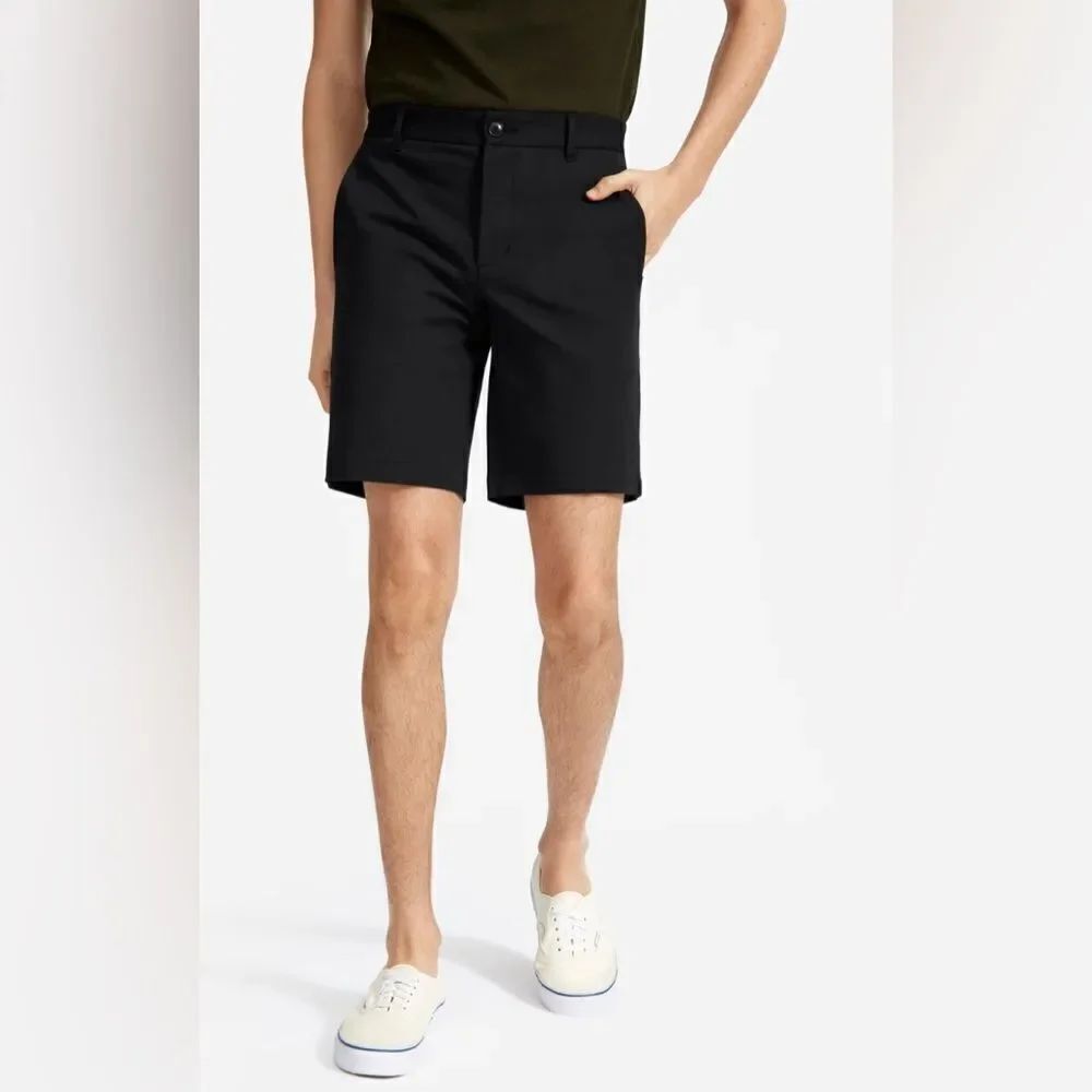 NWT Everlane The 9" Slim Fit Performance Chino Short in Black Size 32